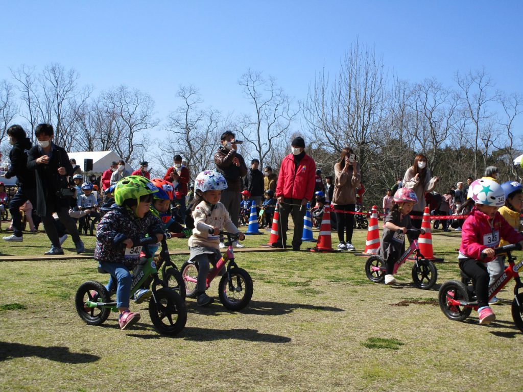 ランニングバイク選手権_01s