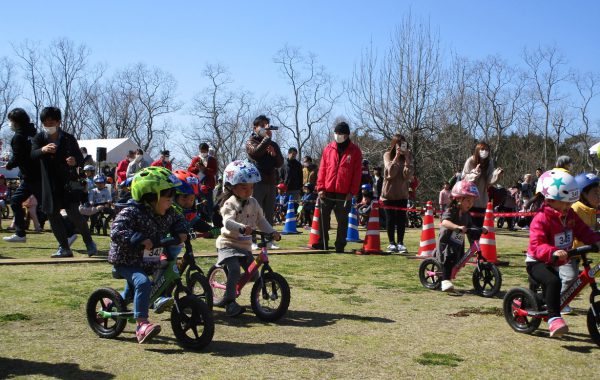 ランニングバイク選手権_01s